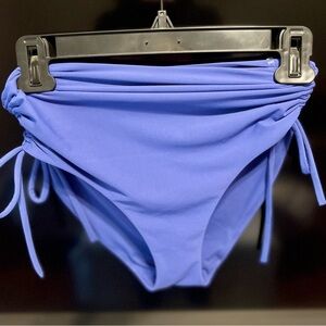 NWOT-CALAI Carrie Underwood high cut bikini bottom size XS